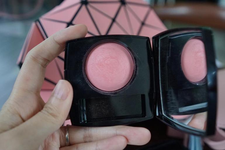 Chanel Joues Contraste Powder Blush in 44 NARCISSE – Netty Beauty Life